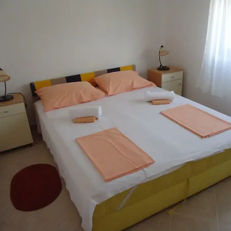 Tina Apartment Trogir