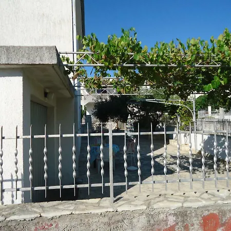 Apartman Tina
