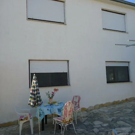 Apartman Tina *